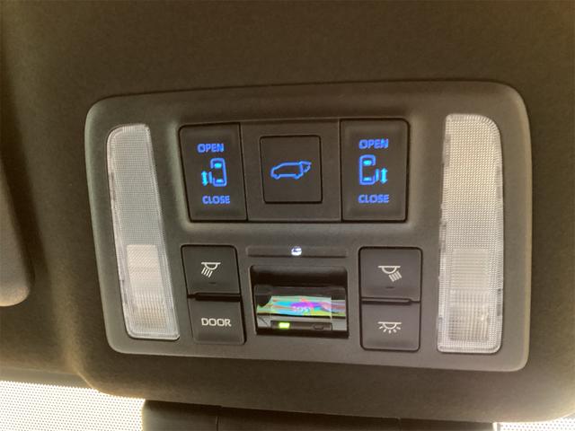 トヨタ ヴォクシー 13枚目