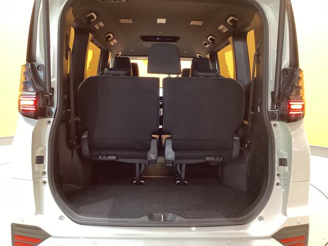 トヨタ ヴォクシー 19枚目