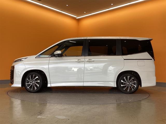 トヨタ ヴォクシー 21枚目