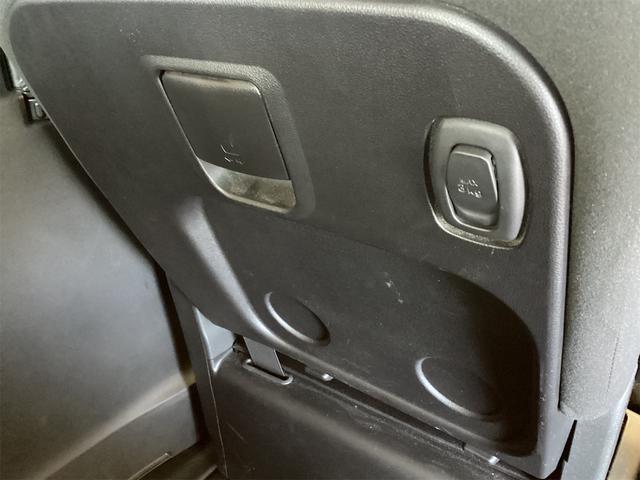 タント カスタムＸ　ＳＡＩＩ　ＥＴＣ　バックカメラ　両側スライド・片側電動　ＴＶ　衝突被害軽減システム　オートライト　スマートキー　アイドリングストップ　ベンチシート　ＣＶＴ　ＥＳＣ　ＣＤ　ＤＶＤ再生（31枚目）