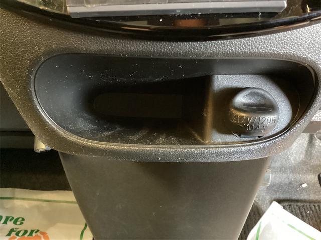 タント カスタムＸ　ＳＡＩＩ　ＥＴＣ　バックカメラ　両側スライド・片側電動　ＴＶ　衝突被害軽減システム　オートライト　スマートキー　アイドリングストップ　ベンチシート　ＣＶＴ　ＥＳＣ　ＣＤ　ＤＶＤ再生（37枚目）