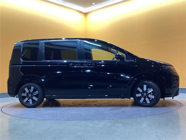 フリード エアー　ＥＸ　バックカメラ　クリアランスソナー　オートクルーズコントロール　レーンアシスト　衝突被害軽減システム　両側電動スライドドア　オートライト　ＬＥＤヘッドランプ　スマートキー　電動格納ミラー　シートヒーター（17枚目）