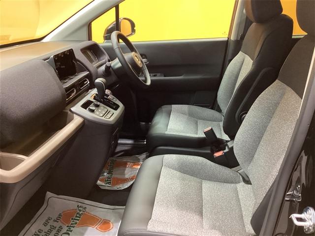 フリード エアー　ＥＸ　バックカメラ　クリアランスソナー　オートクルーズコントロール　レーンアシスト　衝突被害軽減システム　両側電動スライドドア　オートライト　ＬＥＤヘッドランプ　スマートキー　電動格納ミラー　シートヒーター（33枚目）