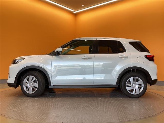 ライズ X バックカメラ クリアランスソナー レーンアシスト 衝突被害軽減システム TV オートライト LEDヘッドランプ スマートキー アイドリングストップ CVT 盗難防止システム 衝突安全ボディ USB(24枚目)