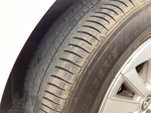 プリウス S ETC ナビ アルミホイール LEDヘッドランプ CVT スマートキー 盗難防止システム CD USB ミュージックプレイヤー接続可 Bluetooth 衝突安全ボディ ABS(25枚目)