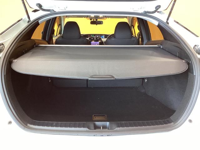 プリウス S ETC ナビ アルミホイール LEDヘッドランプ CVT スマートキー 盗難防止システム CD USB ミュージックプレイヤー接続可 Bluetooth 衝突安全ボディ ABS(30枚目)