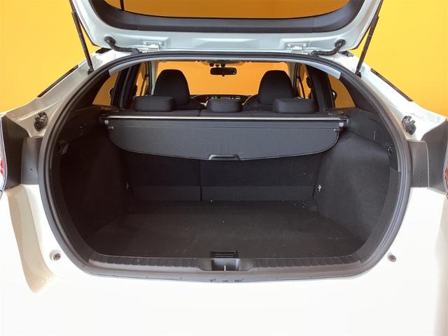 プリウス S ETC ナビ アルミホイール LEDヘッドランプ CVT スマートキー 盗難防止システム CD USB ミュージックプレイヤー接続可 Bluetooth 衝突安全ボディ ABS(31枚目)