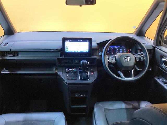 ステップワゴン スパーダ　ＥＴＣ　バックカメラ　ナビ　クリアランスソナー　オートクルーズコントロール　レーンアシスト　衝突被害軽減システム　両側電動スライドドア　オートライト　ＬＥＤヘッドランプ　電動リアゲート　スマートキー（5枚目）