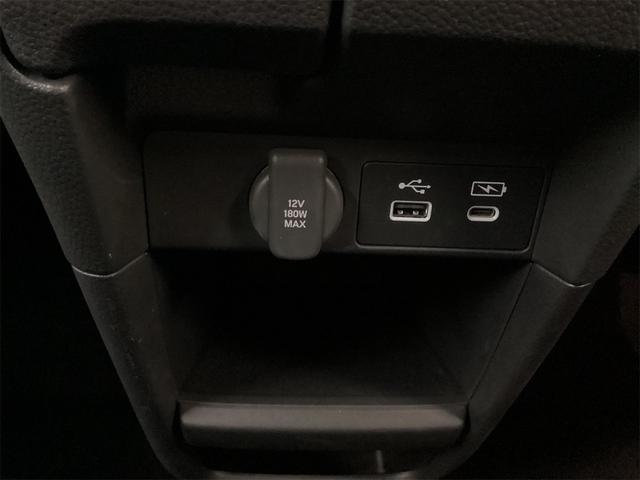 ステップワゴン スパーダ　ＥＴＣ　バックカメラ　ナビ　クリアランスソナー　オートクルーズコントロール　レーンアシスト　衝突被害軽減システム　両側電動スライドドア　オートライト　ＬＥＤヘッドランプ　電動リアゲート　スマートキー（11枚目）