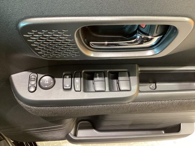 Ｎ－ＢＯＸカスタム ベースグレード　バックカメラ　両側スライド・片側電動　クリアランスソナー　オートクルーズコントロール　レーンアシスト　衝突被害軽減システム　オートライト　ＬＥＤヘッドランプ　スマートキー　アイドリングストップ（12枚目）