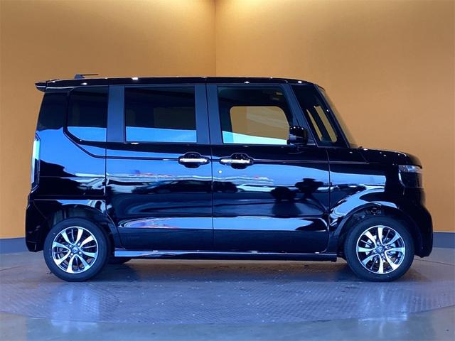 Ｎ－ＢＯＸカスタム ベースグレード　バックカメラ　両側スライド・片側電動　クリアランスソナー　オートクルーズコントロール　レーンアシスト　衝突被害軽減システム　オートライト　ＬＥＤヘッドランプ　スマートキー　アイドリングストップ（16枚目）