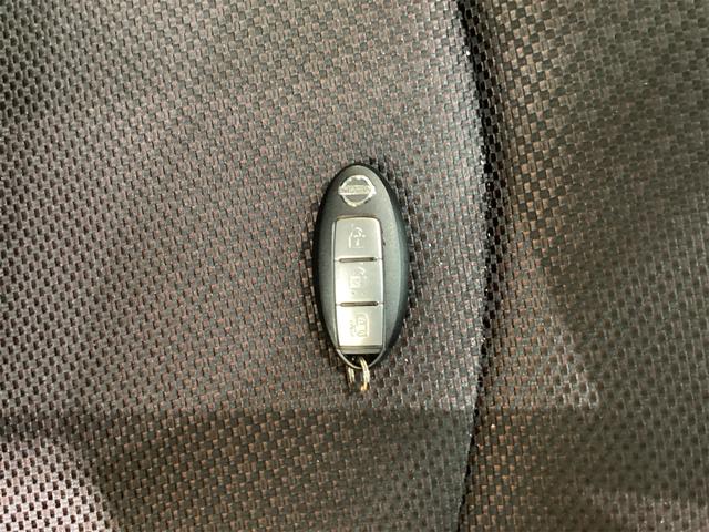 セレナ ハイウェイスター S-ハイブリッド バックカメラ ナビ TV オートクルーズコントロール 両側スライド・片側電動 スマートキー 電動格納ミラー 3列シート CVT アルミホイール ミュージックプレイヤー接続可(46枚目)