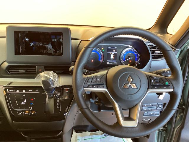 デリカミニ Ｔ　プレミアム　バックカメラ　両側電動スライドドア　オートクルーズコントロール　オートライト　スマートキー　アイドリングストップ　電動格納ミラー　シートヒーター　ＣＶＴ　ＡＢＳ　ルーフレール　アルミホイール　エアコン（13枚目）