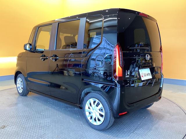 Ｎ－ＢＯＸ ベースグレード　バックカメラ　両側スライド・片側電動　オートクルーズコントロール　オートライト　スマートキー　電動格納ミラー　シートヒーター　ベンチシート　ＣＶＴ　ＡＢＳ　ＥＳＣ　エアコン　パワーステアリング（9枚目）