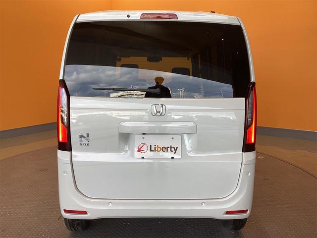 Ｎ－ＢＯＸ ベースグレード　バックカメラ　両側スライド・片側電動　クリアランスソナー　オートクルーズコントロール　レーンアシスト　オートライト　スマートキー　アイドリングストップ　電動格納ミラー　シートヒーター　ベンチシート（10枚目）