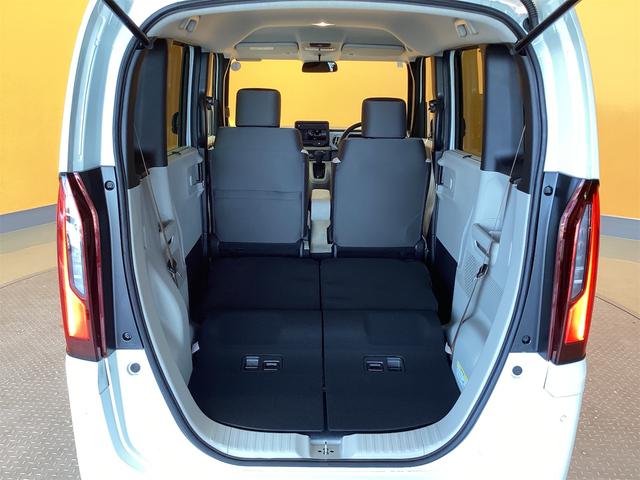 Ｎ－ＢＯＸ ベースグレード　バックカメラ　両側スライド・片側電動　クリアランスソナー　オートクルーズコントロール　レーンアシスト　オートライト　スマートキー　アイドリングストップ　電動格納ミラー　シートヒーター　ベンチシート（13枚目）