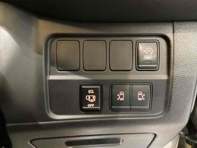 セレナ ハイウェイスター　ＶセレクションＩＩ　全周囲カメラ　クリアランスソナー　オートクルーズコントロール　パークアシスト　衝突被害軽減システム　両側電動スライドドア　オートライト　ＬＥＤヘッドランプ　スマートキー（9枚目）