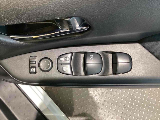 セレナ ハイウェイスター　ＶセレクションＩＩ　全周囲カメラ　クリアランスソナー　オートクルーズコントロール　パークアシスト　衝突被害軽減システム　両側電動スライドドア　オートライト　ＬＥＤヘッドランプ　スマートキー（42枚目）