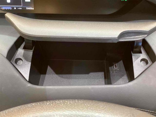 セレナ ハイウェイスター　ＶセレクションＩＩ　全周囲カメラ　クリアランスソナー　オートクルーズコントロール　パークアシスト　衝突被害軽減システム　両側電動スライドドア　オートライト　ＬＥＤヘッドランプ　スマートキー（43枚目）