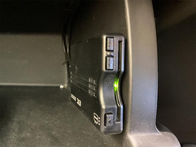 フリード G ETC バックカメラ ナビ TV クリアランスソナー オートクルーズコントロール レーンアシスト 衝突被害軽減システム 両側電動スライドドア オートライト スマートキー(8枚目)