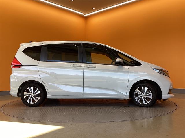 フリード G ETC バックカメラ ナビ TV クリアランスソナー オートクルーズコントロール レーンアシスト 衝突被害軽減システム 両側電動スライドドア オートライト スマートキー(12枚目)