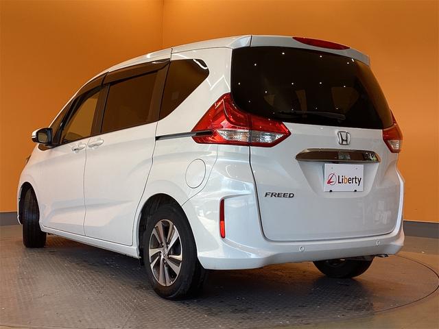 フリード G ETC バックカメラ ナビ TV クリアランスソナー オートクルーズコントロール レーンアシスト 衝突被害軽減システム 両側電動スライドドア オートライト スマートキー(15枚目)