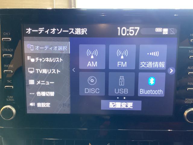カローラツーリング ハイブリッド　ダブルバイビー　純正ナビ　ＥＴＣ　バックカメラ　ＴＶ　クリアランスソナー　オートクルーズコントロール　レーンアシスト　衝突被害軽減システム　アルミホイール　オートマチックハイビーム　オートライト（5枚目）