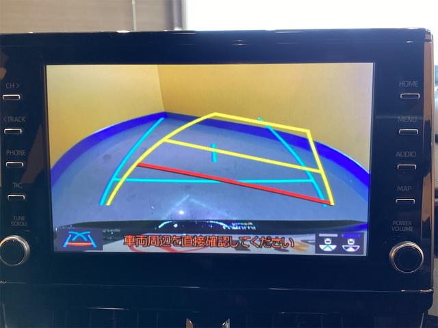 カローラツーリング ハイブリッド　ダブルバイビー　純正ナビ　ＥＴＣ　バックカメラ　ＴＶ　クリアランスソナー　オートクルーズコントロール　レーンアシスト　衝突被害軽減システム　アルミホイール　オートマチックハイビーム　オートライト（7枚目）