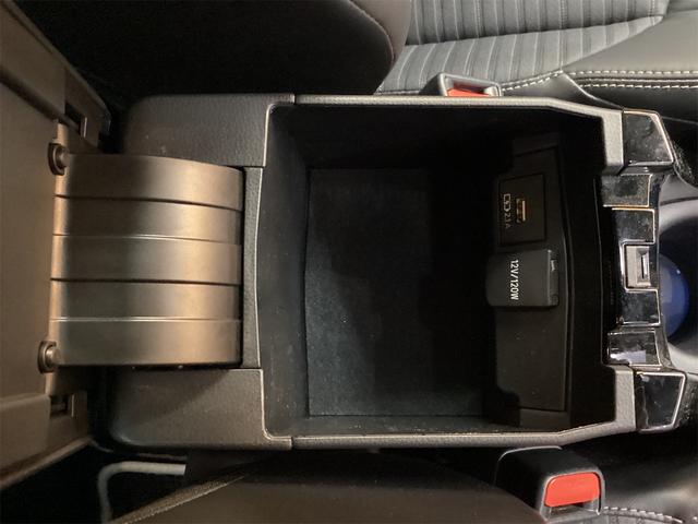 カローラツーリング ハイブリッド　ダブルバイビー　純正ナビ　ＥＴＣ　バックカメラ　ＴＶ　クリアランスソナー　オートクルーズコントロール　レーンアシスト　衝突被害軽減システム　アルミホイール　オートマチックハイビーム　オートライト（36枚目）