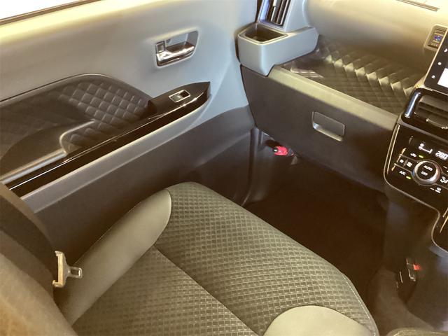 タント カスタムＲＳスタイルセレクション　ＥＴＣ　全周囲カメラ　両側電動スライドドア　ＴＶ　クリアランスソナー　衝突被害軽減システム　スマートキー　アイドリングストップ　電動格納ミラー　シートヒーター　ＣＶＴ　ＥＳＣ　ＣＤ（33枚目）