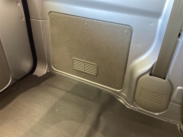 エブリイ ＰＣ　ＣＶＴ　衝突被害軽減システム　クリアランスソナー　レーンアシスト　両側スライドドア　アイドリングストップ　電動格納ミラー　オートライト　ＥＳＣ　エアコン　パワーウィンドウ　運転席エアバッグ（34枚目）