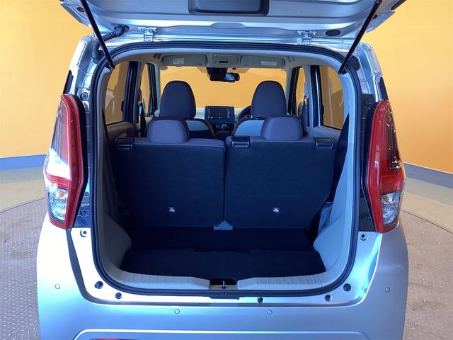 デイズ Ｘ　純正ナビ　ＥＴＣ　バックカメラ　ＴＶ　クリアランスソナー　スマートキー　アイドリングストップ　電動格納ミラー　ベンチシート　ＣＶＴ　ＡＢＳ　ＣＤ　ＵＳＢ　ミュージックプレイヤー接続可（16枚目）