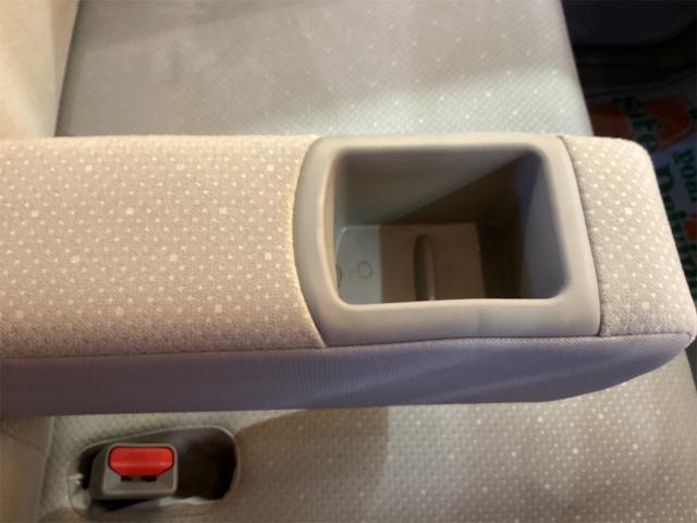 Ｎ－ＢＯＸ＋ Ｇ・Ｌパッケージ　ＥＴＣ　両側スライド・片側電動　ナビ　ＴＶ　スマートキー　アイドリングストップ　ベンチシート　ＣＶＴ　ＡＢＳ　ＥＳＣ　ＣＤ　ＵＳＢ　ミュージックプレイヤー接続可　エアコン（34枚目）