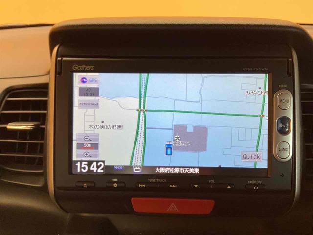 Ｎ－ＢＯＸ Ｇ　ターボＳＳパッケージ　ＥＴＣ　バックカメラ　両側電動スライドドア　ナビ　ＴＶ　衝突被害軽減システム　オートライト　スマートキー　アイドリングストップ　電動格納ミラー　ベンチシート　ＣＶＴ　ＥＳＣ　ＣＤ　ＤＶＤ再生　ＵＳＢ（5枚目）