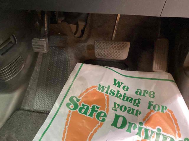 Ｎ－ＢＯＸ Ｇ　ターボＳＳパッケージ　ＥＴＣ　バックカメラ　両側電動スライドドア　ナビ　ＴＶ　衝突被害軽減システム　オートライト　スマートキー　アイドリングストップ　電動格納ミラー　ベンチシート　ＣＶＴ　ＥＳＣ　ＣＤ　ＤＶＤ再生　ＵＳＢ（49枚目）