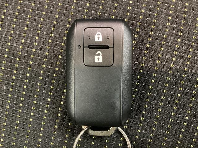 ジムニー ＸＣ　４ＷＤ　純正アルミホイール　ＬＥＤヘッドライト　フォグライト　クリアランスソナー　レーンアシスト　衝突被害軽減システム　ヘッドライトウォッシャー　スマートキー　アイドリングストップ　シートヒーター（26枚目）