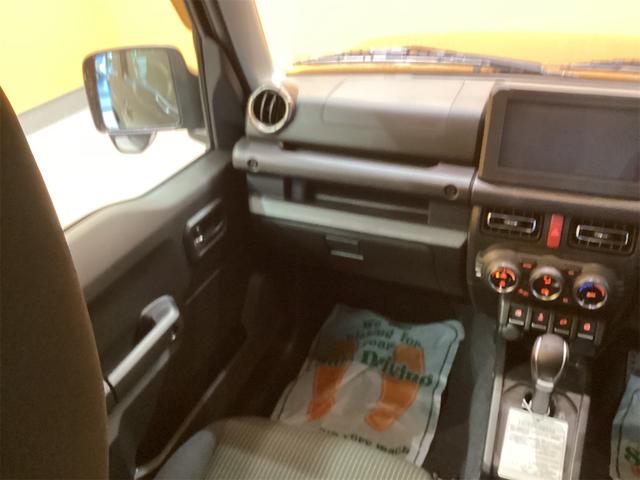 ジムニー ＸＣ　４ＷＤ　純正アルミホイール　ＬＥＤヘッドライト　フォグライト　クリアランスソナー　レーンアシスト　衝突被害軽減システム　ヘッドライトウォッシャー　スマートキー　アイドリングストップ　シートヒーター（31枚目）