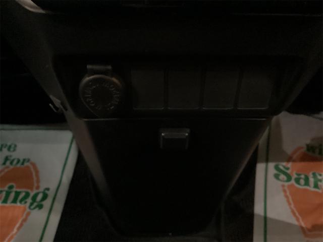 ルーミー カスタムG S バックカメラ TV 両側電動スライドドア クリアランスソナー オートクルーズコントロール 衝突被害軽減システム アルミホイール オートライト LEDヘッドランプ スマートキー(31枚目)