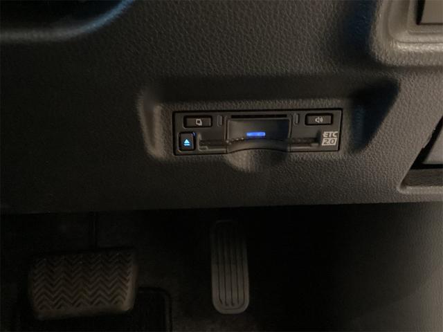 シエンタ ハイブリッドＺ　全周囲カメラ　ナビ　ＴＶ　クリアランスソナー　オートクルーズコントロール　レーンアシスト　衝突被害軽減システム　両側電動スライドドア　オートマチックハイビーム　オートライト　ＬＥＤヘッドランプ（11枚目）