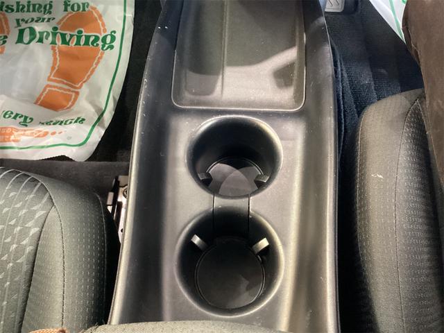 プリウス Ｓ　ナビ　ＥＴＣ　バックカメラ　ＴＶ　クリアランスソナー　クルーズコントロール　レーンアシスト　純正アルミホイール　オートマチックハイビーム　オートライト　ＬＥＤヘッドランプ（37枚目）