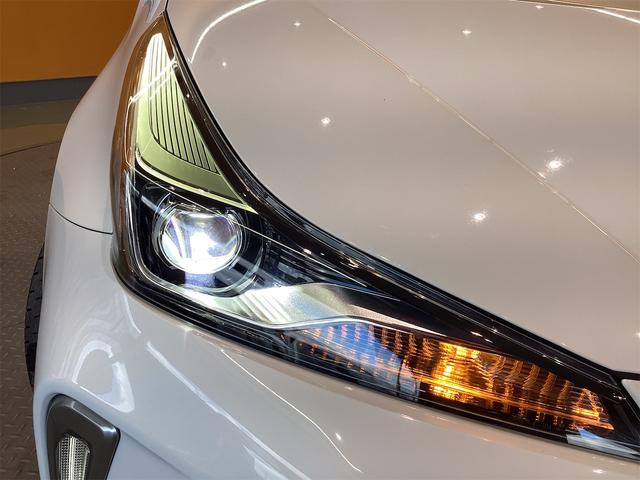 プリウス Ｓツーリングセレクション　純正ナビ　Ｂｌｕｅｔｏｏｔｈ対応　ＥＴＣ　ＴＶ　クリアランスソナー　オートクルーズコントロール　レーンアシスト　衝突被害軽減システム　アルミホイール　オートマチックハイビーム　ＬＥＤヘッドランプ（41枚目）