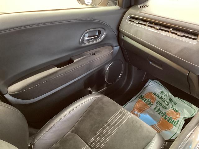 ヴェゼル ハイブリッドＲＳ・ホンダセンシング　ＥＴＣ　バックカメラ　オートクルーズコントロール　レーンアシスト　衝突被害軽減システム　ナビ　ＴＶ　オートライト　ＬＥＤヘッドランプ　アルミホイール　スマートキー（32枚目）