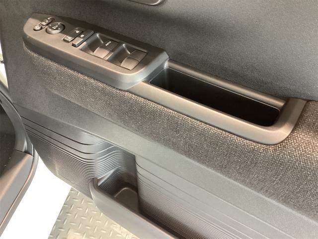 ホンダ N-BOXカスタム 20枚目