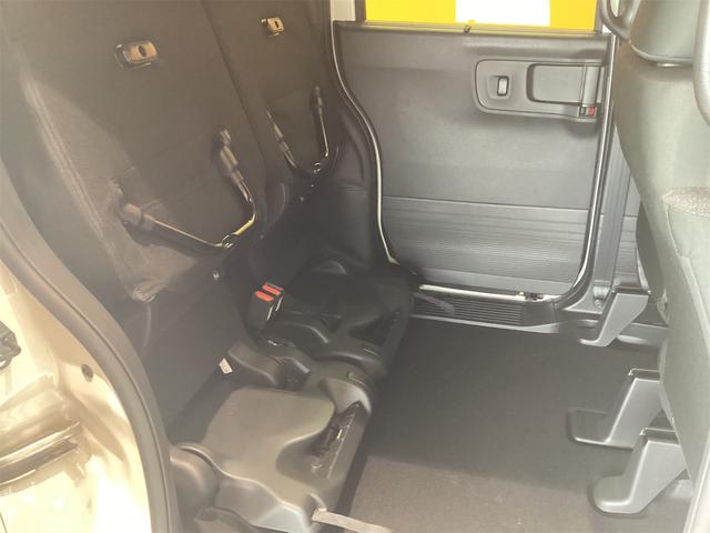 ホンダ N-BOXカスタム 29枚目