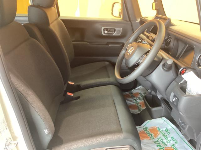 ホンダ N-BOXカスタム 30枚目