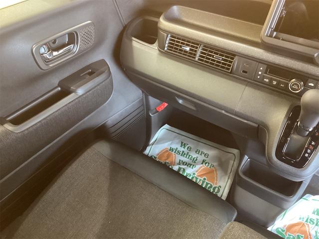 ホンダ N-BOXカスタム 34枚目