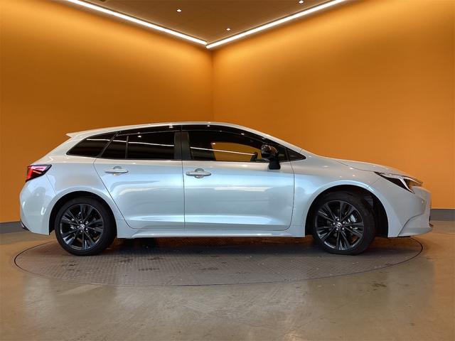 トヨタ カローラツーリング 9枚目