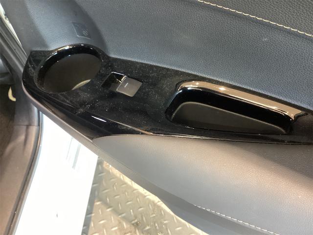 トヨタ カローラツーリング 34枚目