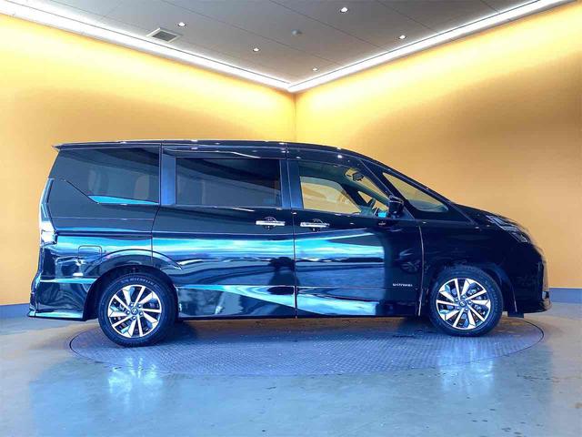 日産 セレナ 11枚目