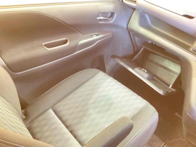 日産 セレナ 38枚目